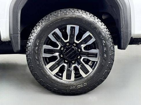 New 2026 GMC Sierra 2500 Denali Ultimate image 32