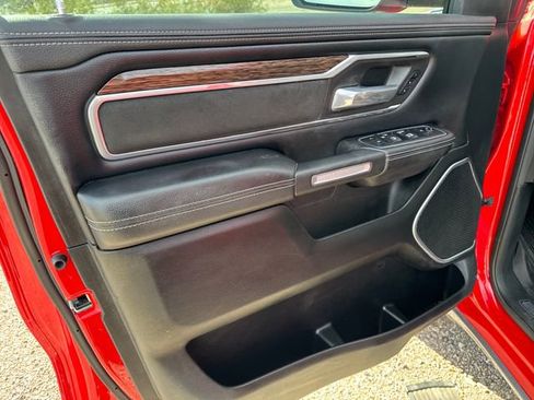 Used 2020 RAM 1500 Laramie image 10