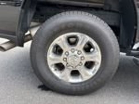 Used 2025 RAM 2500 Big Horn AWD/4WD image 15