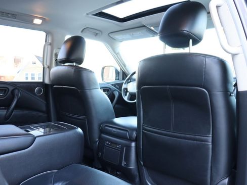 Used 2024 INFINITI QX80 Luxe image 20