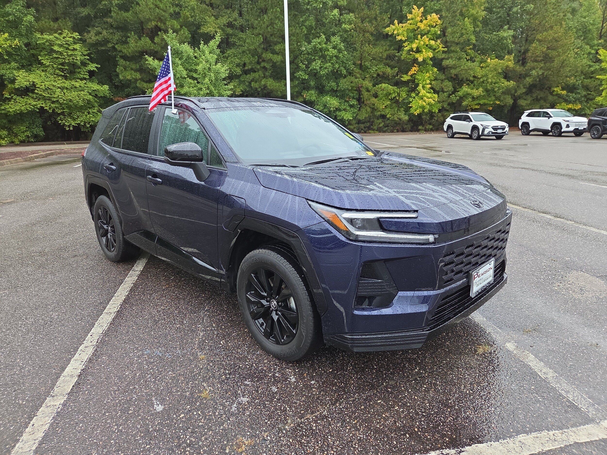 Used 2026 Toyota RAV4 SE w/ Convenience Package AWD/4WD image 1