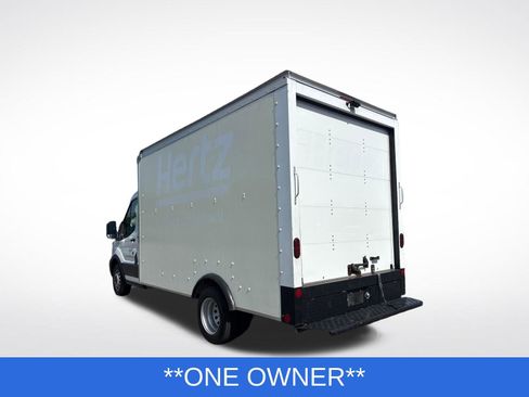 Used 2022 Ford Transit 350 DRW RWD image 2