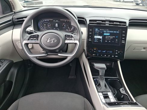 Certified 2024 Hyundai Tucson SEL AWD/4WD image 11