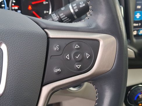 Used 2022 GMC Terrain Denali image 24