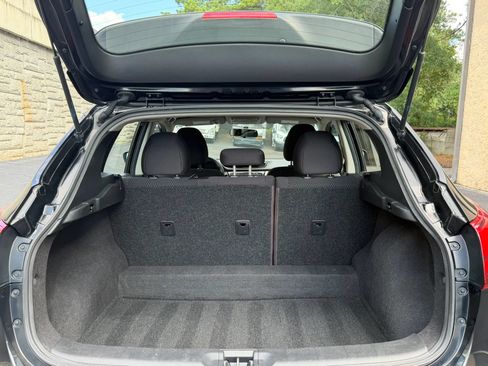 Used 2018 Nissan Rogue Sport S AWD/4WD image 34