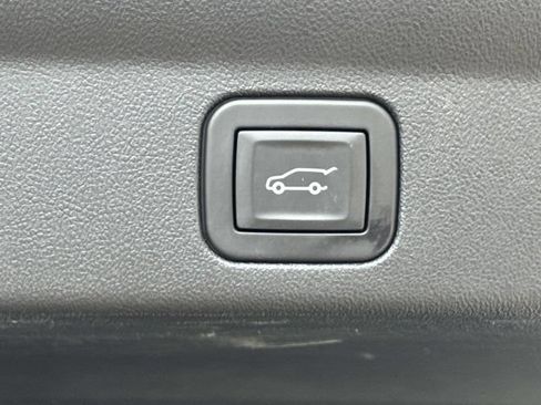 Used 2025 Cadillac Escalade IQ Sport 1 w/ Smart Trailering package AWD/4WD image 17