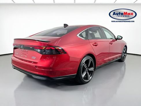 Used 2024 Honda Accord Sport image 2