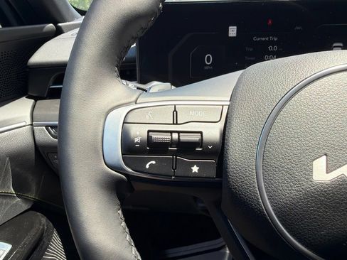 New 2026 Kia K5 GT FWD image 31