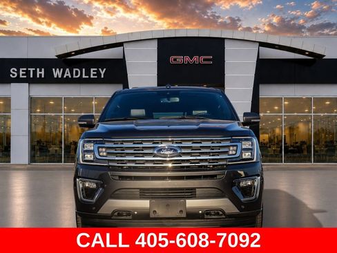 Used 2021 Ford Expedition Limited AWD/4WD image 2