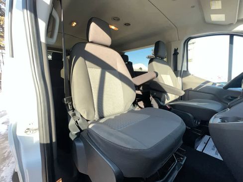 Used 2020 Ford Transit 150 XLT AWD/4WD image 28