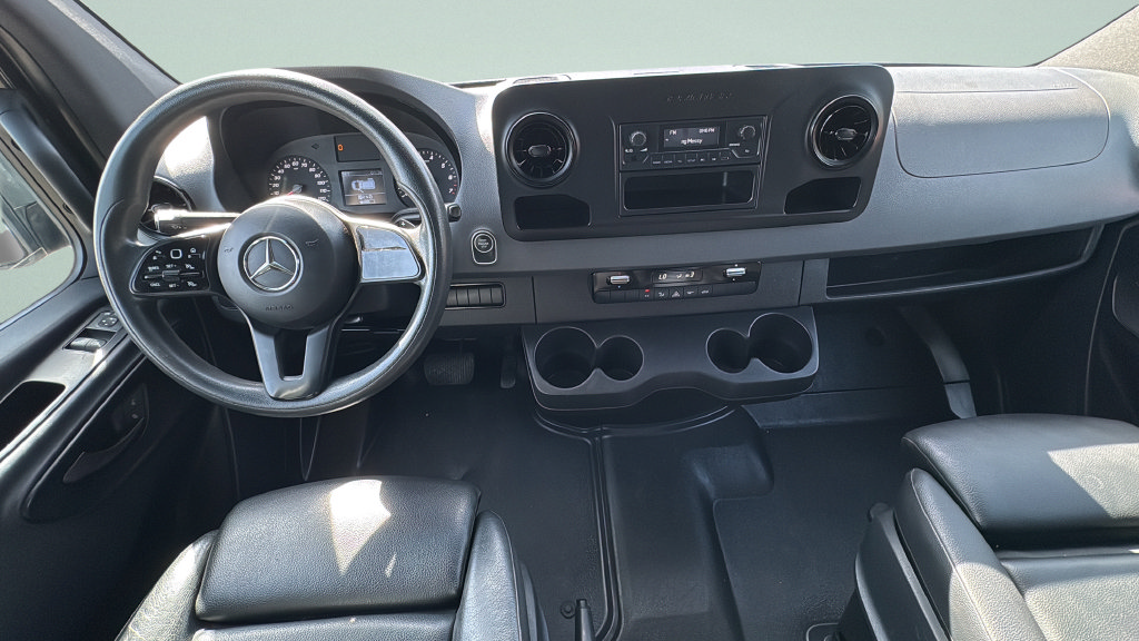 Used 2021 Mercedes-Benz Sprinter 1500 image 16