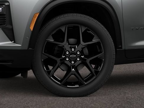 New 2026 Chevrolet Traverse RS w/ LPO, Floor Liner Package FWD image 4