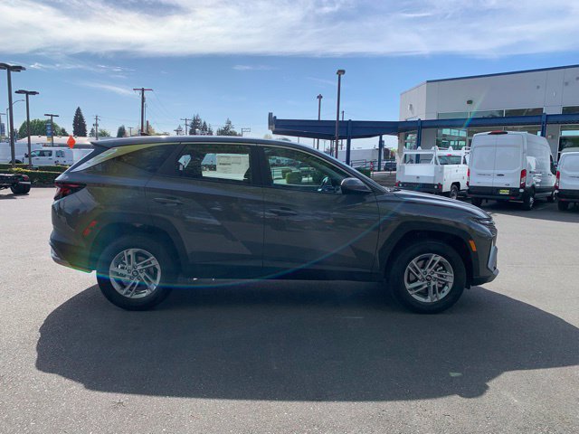 New 2026 Hyundai Tucson SE AWD/4WD image 7
