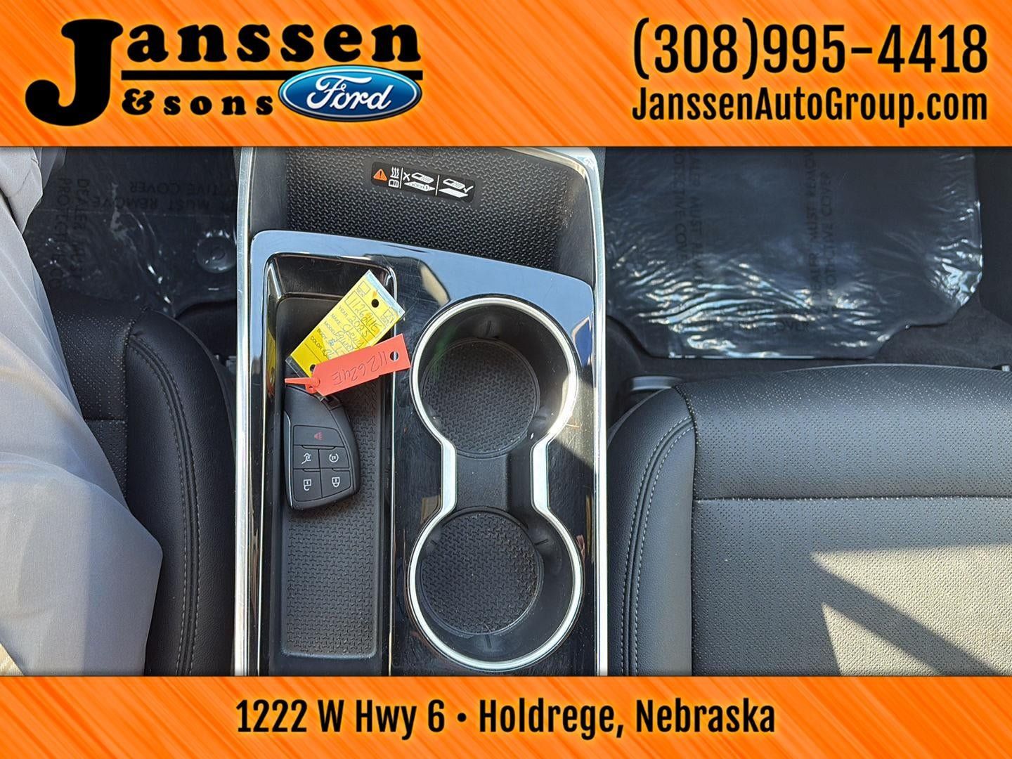 Used 2025 Chevrolet Equinox LT w/ Convenience Package II AWD/4WD image 17