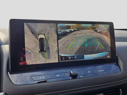 New 2026 Nissan Rogue Platinum w/ Platinum Premium Package image 9