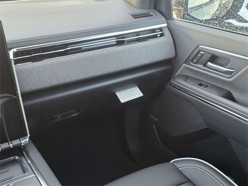 New 2026 GMC Sierra EV Elevation w/ Premium Package image 16