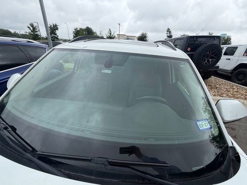 Used 2021 Volkswagen Atlas SE w/ Panoramic Sunroof Package FWD image 27