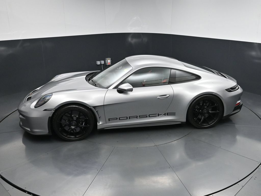 Certified 2024 Porsche 911 GT3 RS RWD image 16