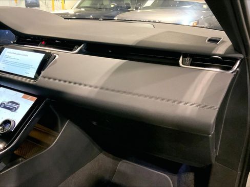 Certified 2023 Land Rover Range Rover Evoque SE AWD/4WD image 18