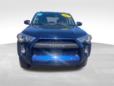 Used 2022 Toyota 4Runner SR5 image 9