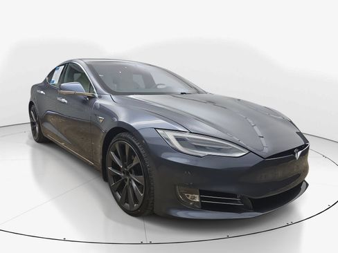 Used 2020 Tesla Model S Performance AWD/4WD image 2