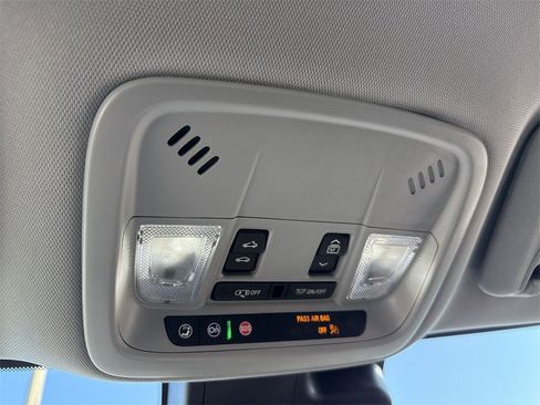 Used 2024 Chevrolet Malibu LT image 14