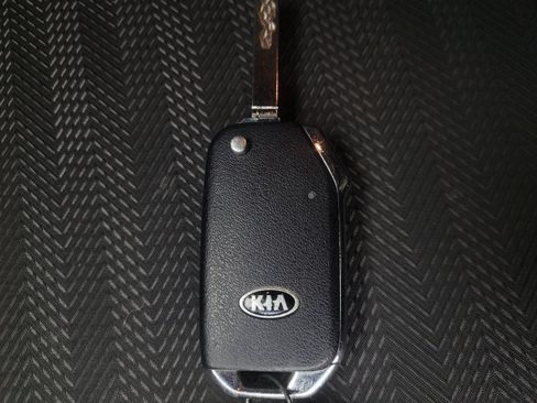 Used 2021 Kia Sportage LX FWD image 32