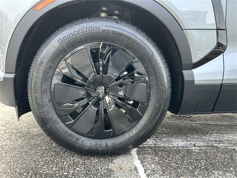 New 2026 Chevrolet Blazer EV LT image 10