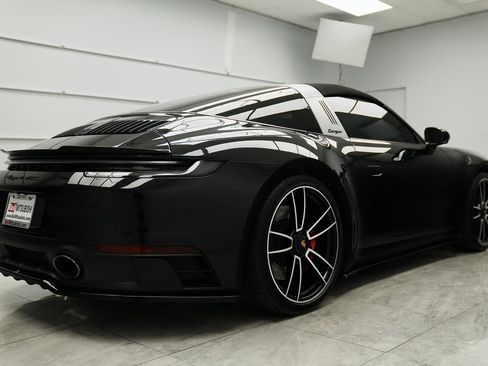 Used 2022 Porsche 911 Targa 4 GTS image 7