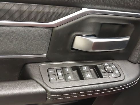 Used 2026 RAM 2500 Big Horn AWD/4WD image 25