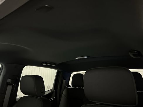 New 2025 GMC Canyon Elevation w/ Convenience Package image 17