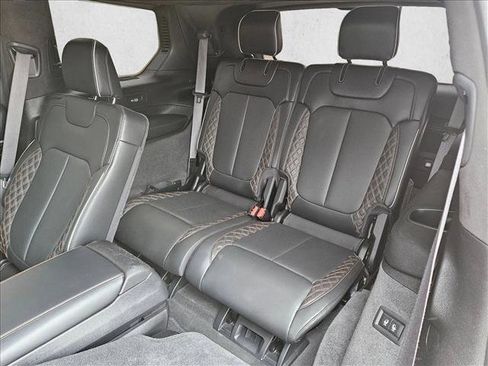 Used 2021 Jeep Grand Cherokee L Summit image 21