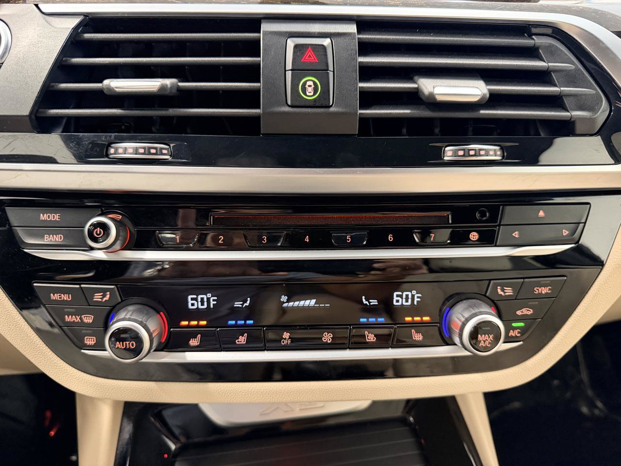Used 2019 BMW X3 xDrive30i w/ Premium Package AWD/4WD image 47