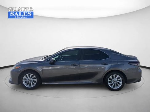Used 2024 Toyota Camry LE FWD image 4