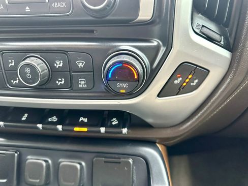 Used 2017 GMC Sierra 1500 SLT w/ Texas SLT Premium Package AWD/4WD image 27