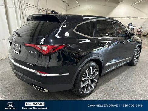 Used 2023 Acura MDX SH-AWD w/ Technology Package image 8