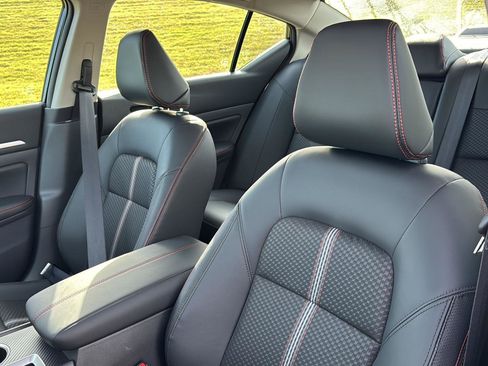 New 2026 Nissan Altima 2.5 SR w/ SR Midnight Edition Package FWD image 25