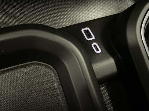 Certified 2025 GMC Sierra 2500 Denali Ultimate image 30