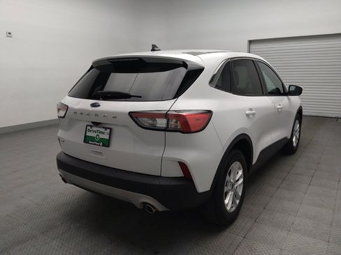 Used 2021 Ford Escape SE FWD image 9