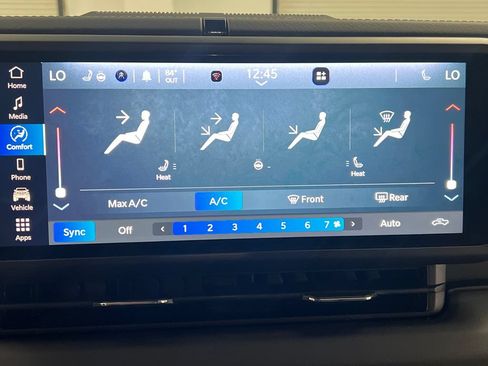 Used 2025 Jeep Gladiator Mojave w/ Convenience Group AWD/4WD image 53