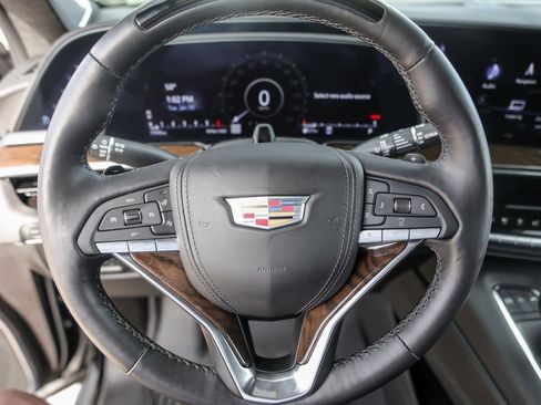 Used 2024 Cadillac Escalade Premium Luxury Platinum image 12