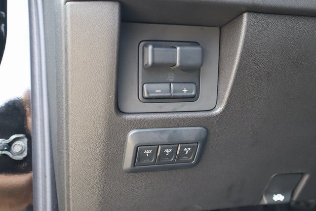 New 2025 Chevrolet Colorado Trail Boss w/ Midnight Edition AWD/4WD image 26