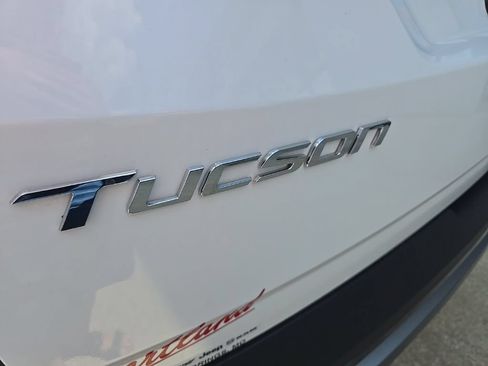 Used 2022 Hyundai Tucson Limited AWD/4WD image 21