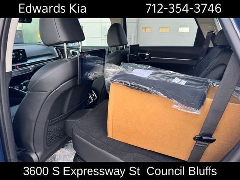 New 2025 Kia Sorento EX w/ Panoramic Sunroof Package image 12