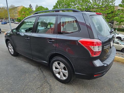 Used 2015 Subaru Forester 2.5i w/ Alloy Wheel Package AWD/4WD image 3