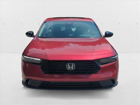 New 2025 Honda Accord SE image 2