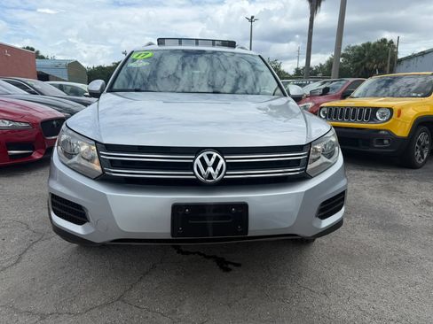 Used 2017 Volkswagen Tiguan Wolfsburg Edition FWD image 2