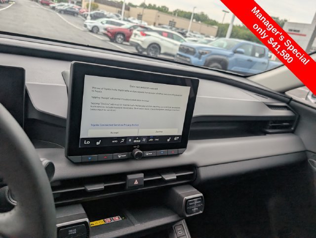 Used 2026 Toyota RAV4 XLE Premium AWD/4WD image 21