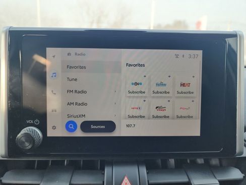 Used 2023 Toyota RAV4 LE image 16