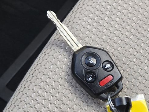 Used 2018 Subaru Outback 2.5i Premium image 35